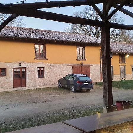 Bed and Breakfast Le Moulin Du Fay Villemotier Екстер'єр фото