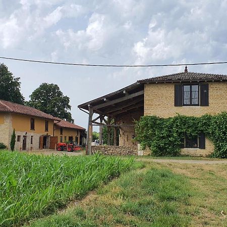 Bed and Breakfast Le Moulin Du Fay Villemotier Екстер'єр фото